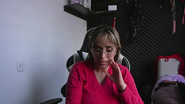 Sara Mills06 online show from 12/11/24, 06:42