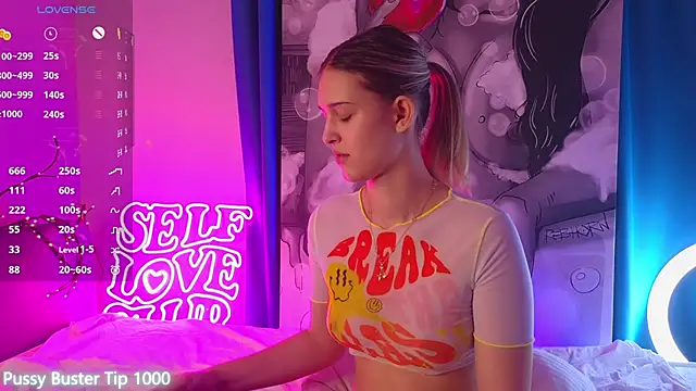 KimberliDean online show from 01/29/25, 09:23