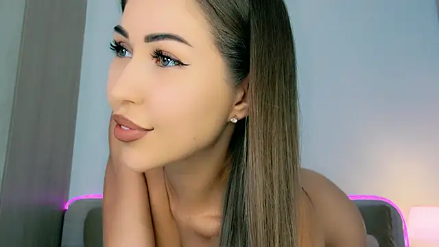 oh-my-mia online show from 04/05/26, 07:16