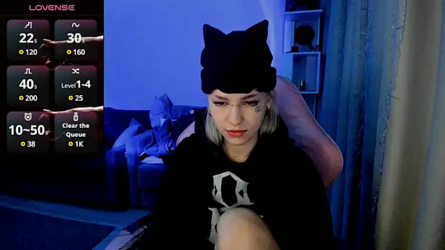 Ledy WWWII online show from 02/26/25, 05:07