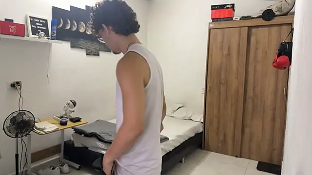 Kisan Smith online show from 11/15/25, 02:20