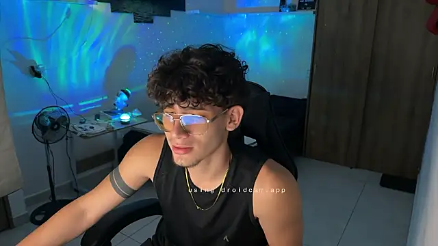 Kisan Smith online show from 02/03/26, 03:48