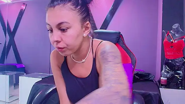 Juliet Nasty online show from 02/11/25, 12:37