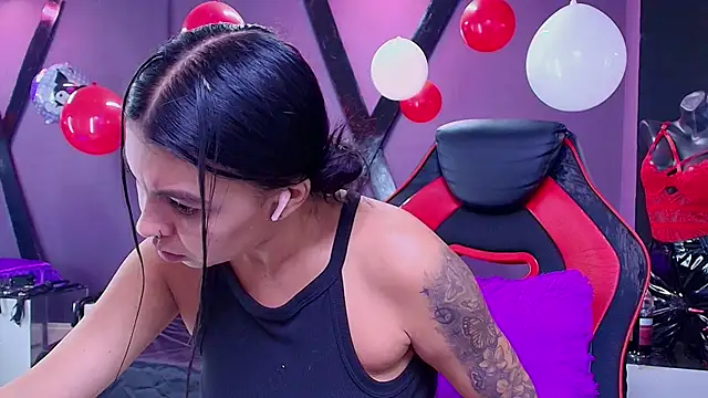 Juliet Nasty online show from 02/17/25, 12:48