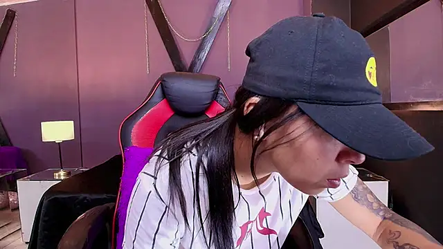 Juliet Nasty online show from 03/04/25, 12:44