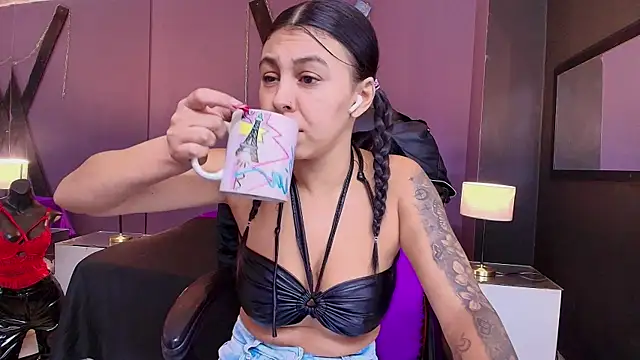 Juliet Nasty online show from 03/14/25, 11:56