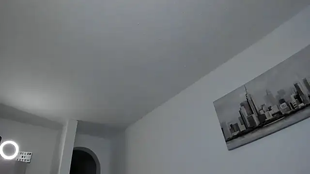 a lejandro 0 8 online show from 03/13/25, 08:48