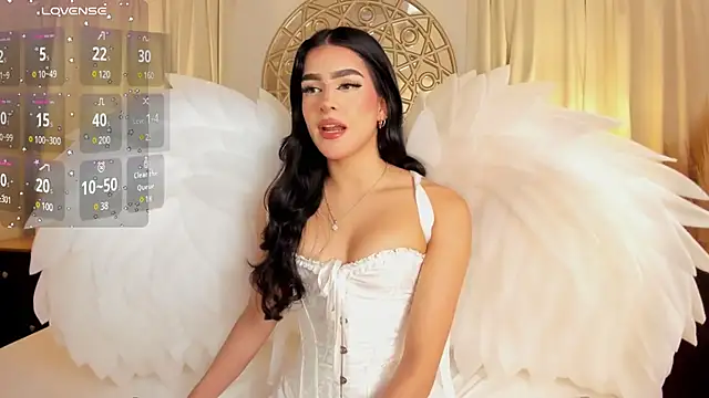 Antonellaparis  online show from 02/01/25, 02:37