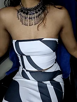 Leeeezzzz roy online show from 10/05/25, 07:01