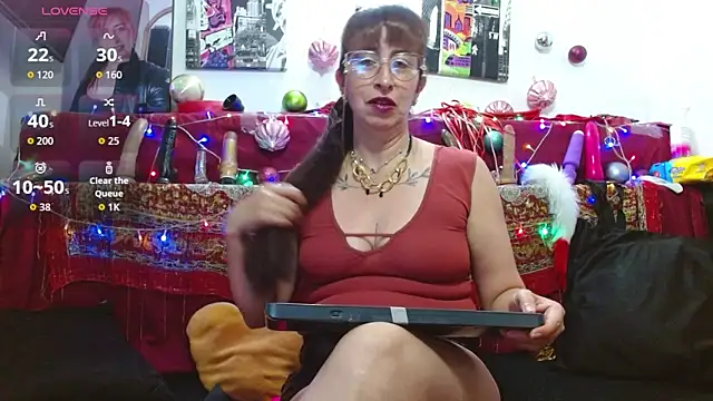 Wiktoria Brownx online show from 12/17/25, 11:11