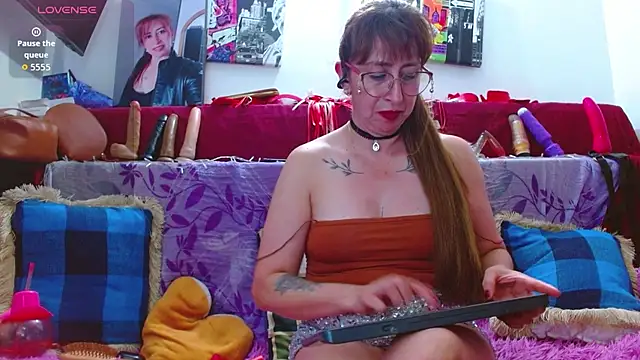 Wiktoria Brownx online show from 02/06/26, 12:48