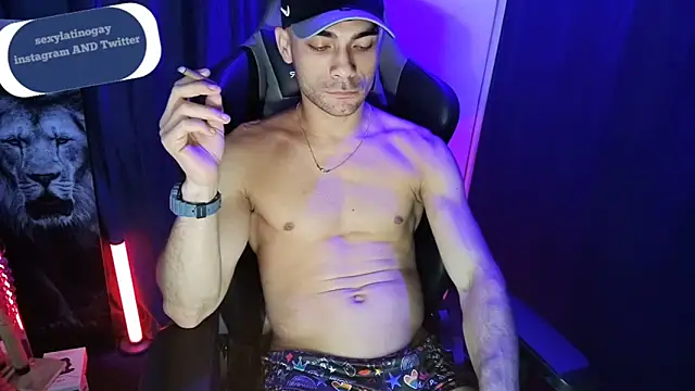 Snapshot of sexyboycolombi4 chatting on 03/08/25, 11:39 sexyboycolombi4 online show from 03/08/25, 11:39