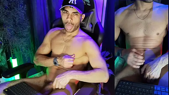 Snapshot of sexyboycolombi4 chatting on 03/15/25, 08:48 sexyboycolombi4 online show from 03/15/25, 08:48