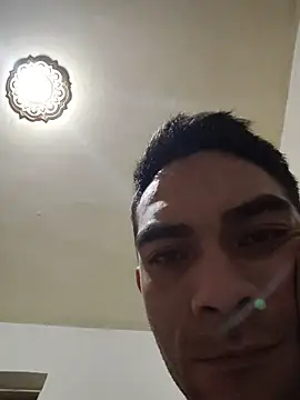 Snapshot of sexyboycolombi4 chatting on 10/17/25, 11:51 sexyboycolombi4 online show from 10/17/25, 11:51