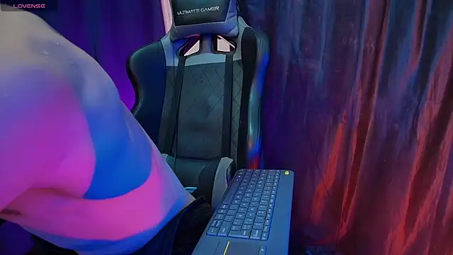 sexyboycolombi4 online show from 12/19/25, 07:54