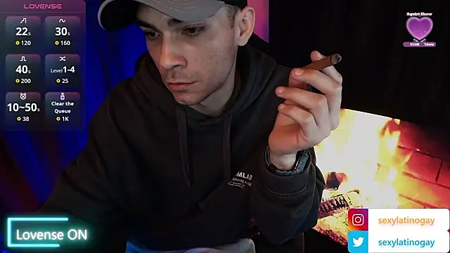 sexyboycolombi4 online show from 02/03/26, 06:51