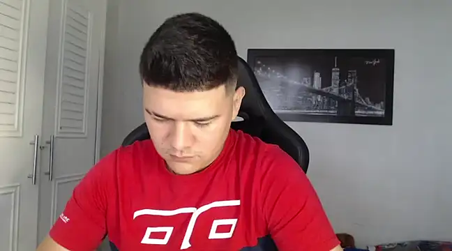 Snapshot of Plug_Control chatting on 01/09/25, 02:18 Plug Control online show from 01/09/25, 02:18