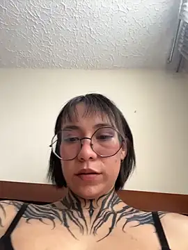 K Intraven0us online show from 02/09/26, 08:13