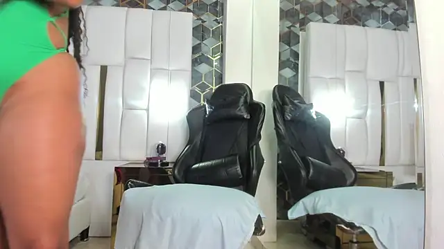 lia mariana online show from 02/08/26, 09:40