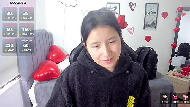 Amy joones online show from 02/18/25, 01:22