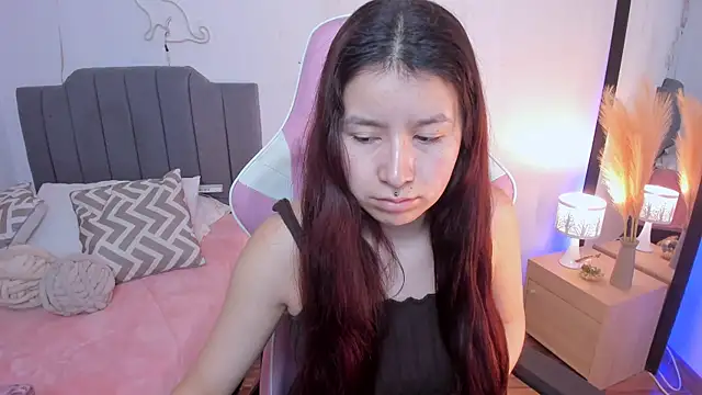 Amy joones online show from 04/10/26, 11:15