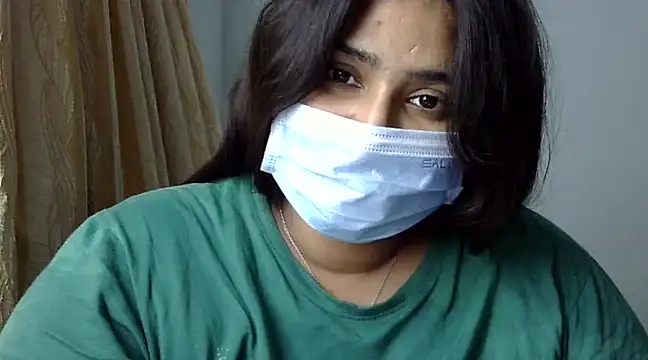 cutelady65 online show from 12/04/24, 05:55