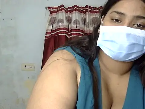 cutelady65 online show from 10/05/25, 04:05