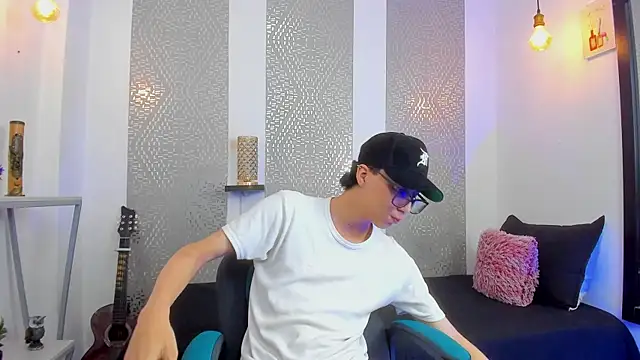 Nikolay Gregori online show from 02/13/25, 07:35