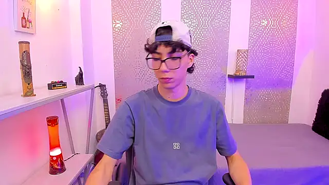 Nikolay Gregori online show from 10/08/25, 04:21