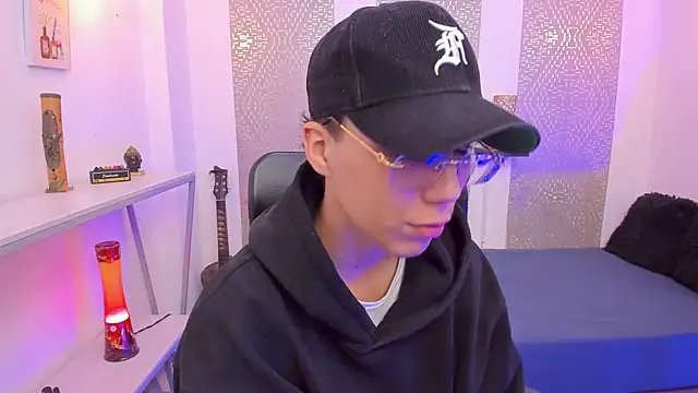 Nikolay Gregori online show from 11/25/25, 04:34