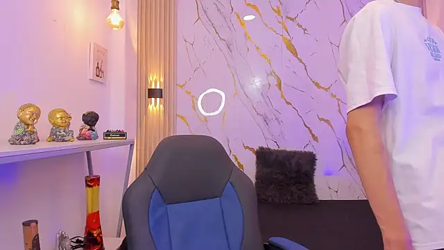 Nikolay Gregori online show from 04/10/26, 04:28