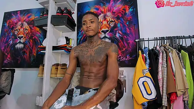 Snapshot of Pantera_black_21 chatting on 11/02/25, 12:02 Pantera black 21 online show from 11/02/25, 12:02