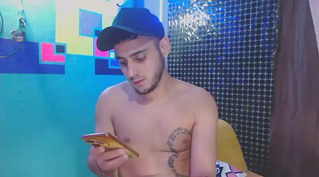 xxxxhotxoxo online show from 02/12/25, 10:35