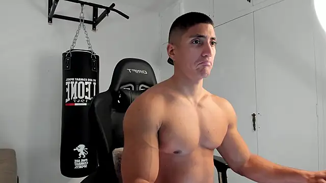 dan01  online show from 11/20/25, 01:55