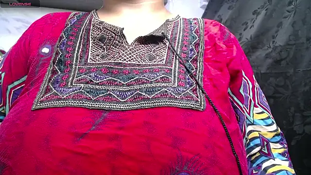 kalpanaaishaa online show from 03/19/25, 10:11