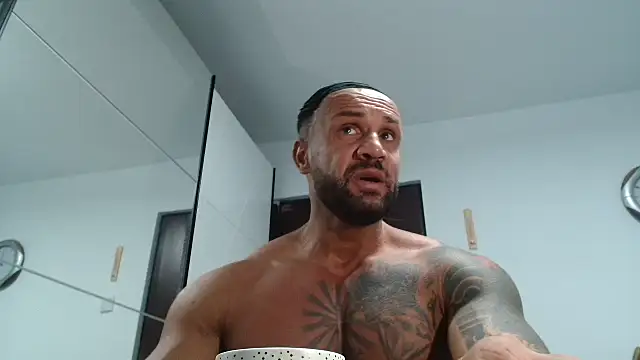 Magnificmuscles89 online show from 02/08/26, 11:57