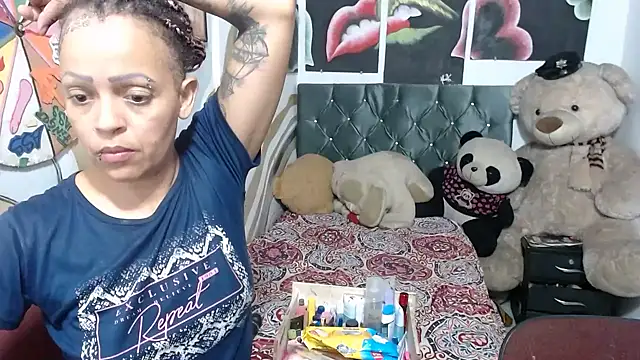 manzanahot9 online show from 03/29/26, 06:30