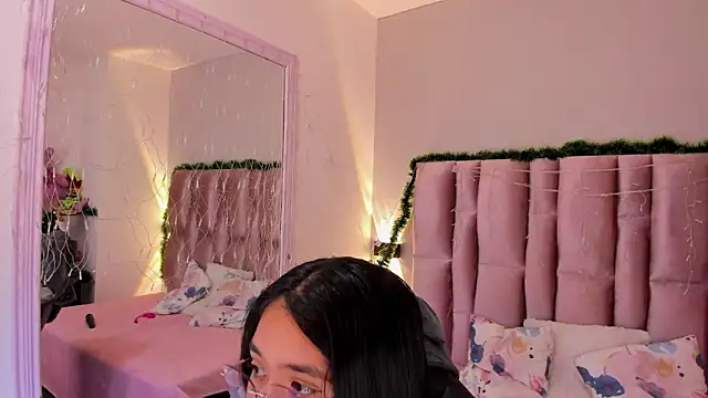 NikyBrookss online show from 12/14/25, 12:32