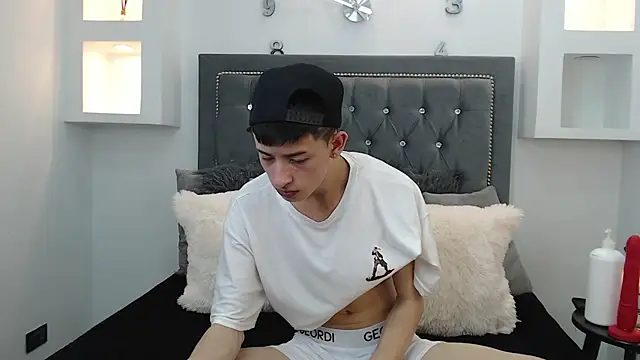 MaikCarver online show from 01/10/25, 07:25