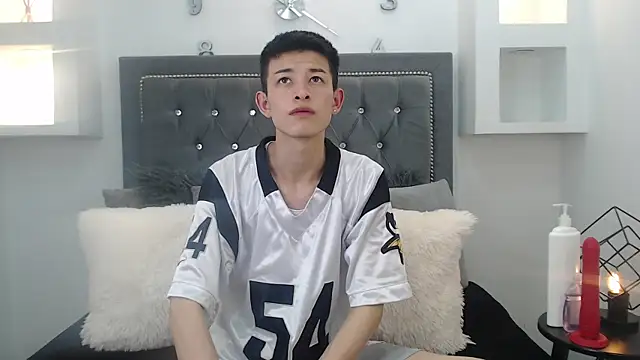 MaikCarver online show from 01/22/25, 04:13