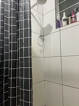 couple shy online show from 12/18/25, 02:28