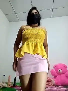 SLZAARA online show from 12/22/25, 08:28