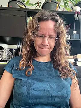 AnnikaRose online show from 03/04/26, 06:52