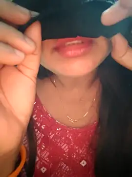 Aishwaryaa 69 online show from 02/11/25, 03:29