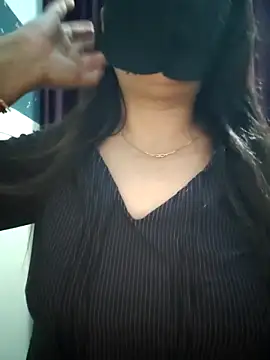 Aishwaryaa 69 online show from 02/28/25, 03:48