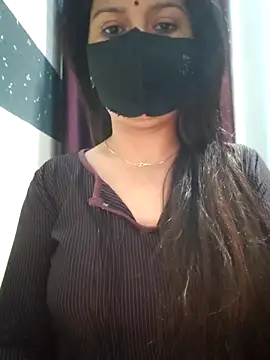 Aishwaryaa 69 online show from 03/05/25, 04:13