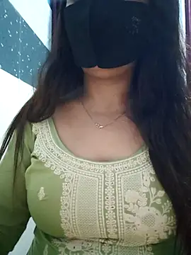 Aishwaryaa 69 online show from 03/10/25, 10:04