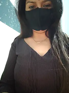 Aishwaryaa 69 online show from 03/15/25, 03:51