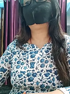 Aishwaryaa 69 online show from 12/16/25, 06:18