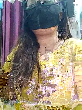 Aishwaryaa 69 online show from 04/30/26, 04:35